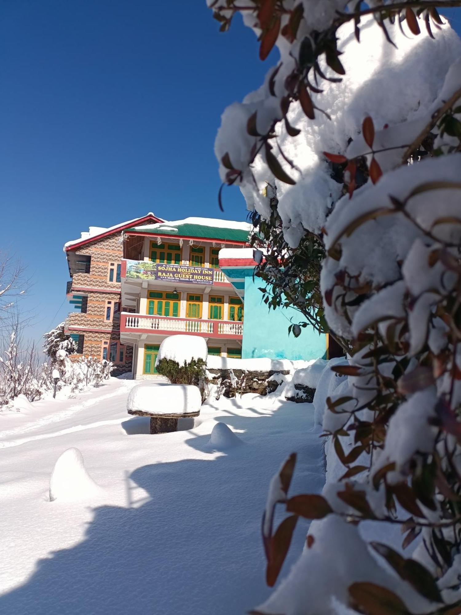 Sojhaholidayinn Shoja Exterior foto